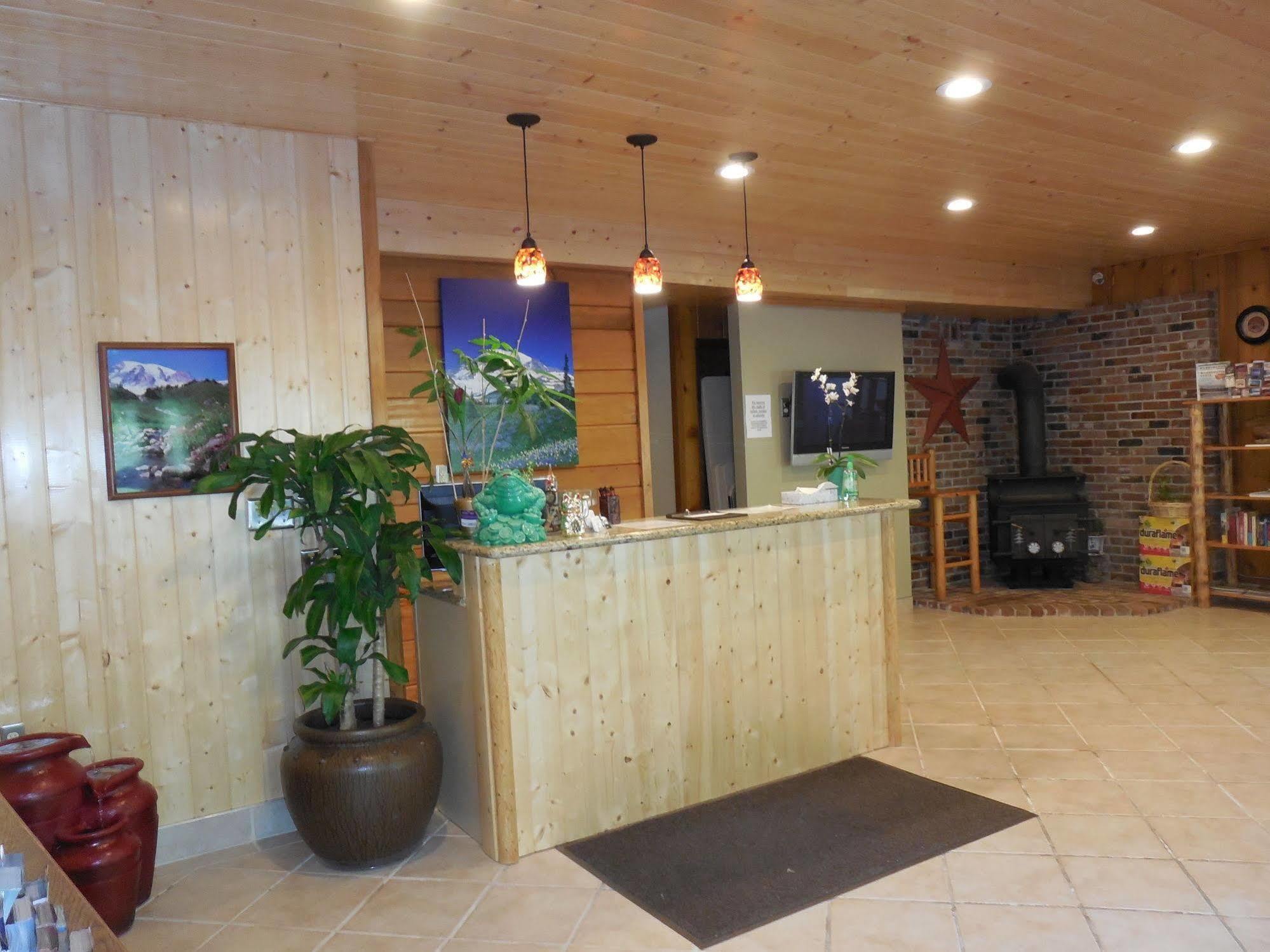 Mountain View Lodge - No Pets Allowed パックウッド エクステリア 写真
